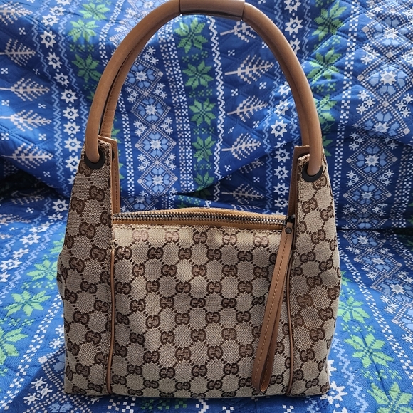Gucci Handbags - Authentic Vintage Gucci Mini Shoulder bag
